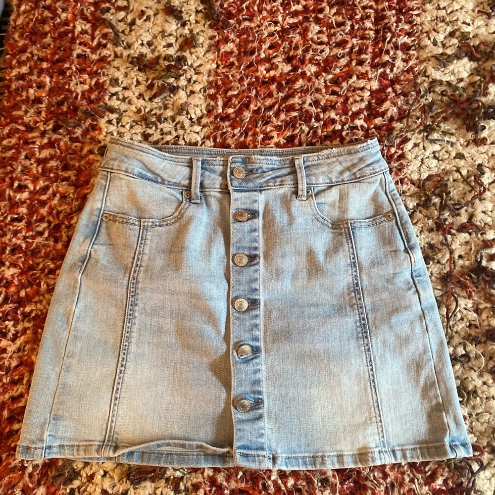 Button Up High waisted Skirt Light Wash